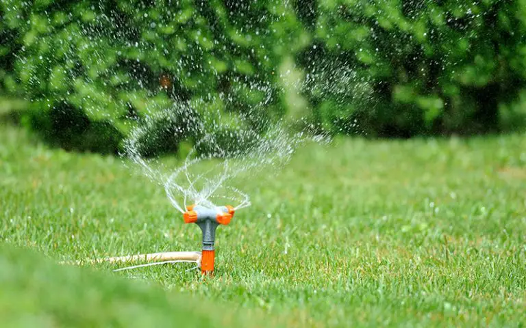 How to Adjust Rotating Sprinkler Heads