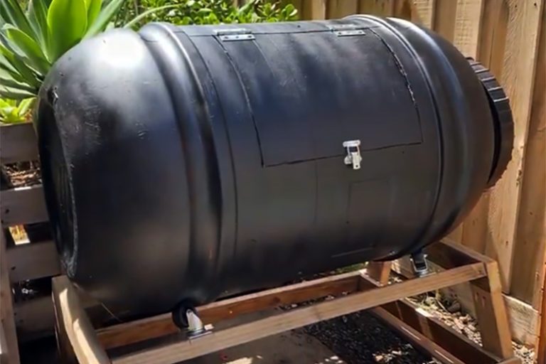 DIY Compost Tumbler: How to Make a Compost Tumbler